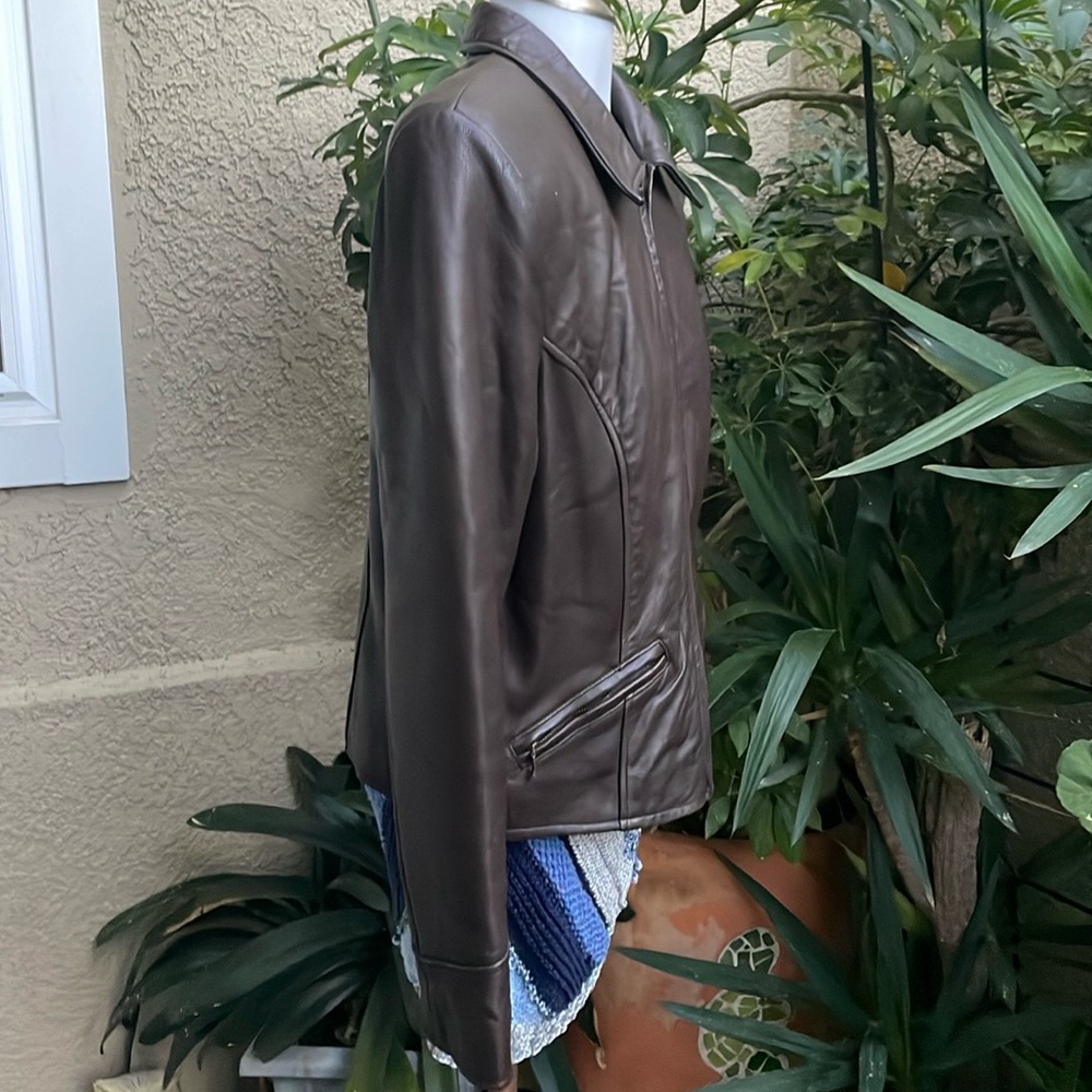 Vintage dark brown Valerie Stevens lambskin leather jacket with pockets - Picture 8 of 15